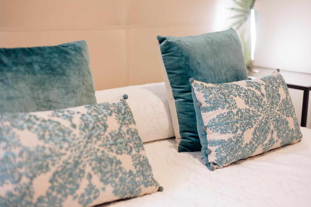 Cinco Bolas Malaga Ngoại thất bức ảnh